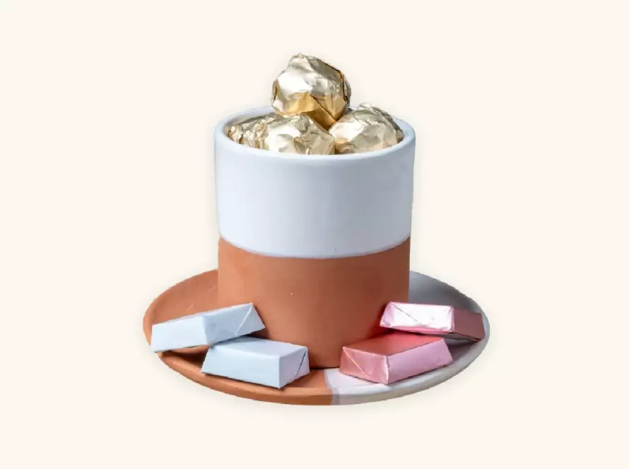 MINIMAL CLAY